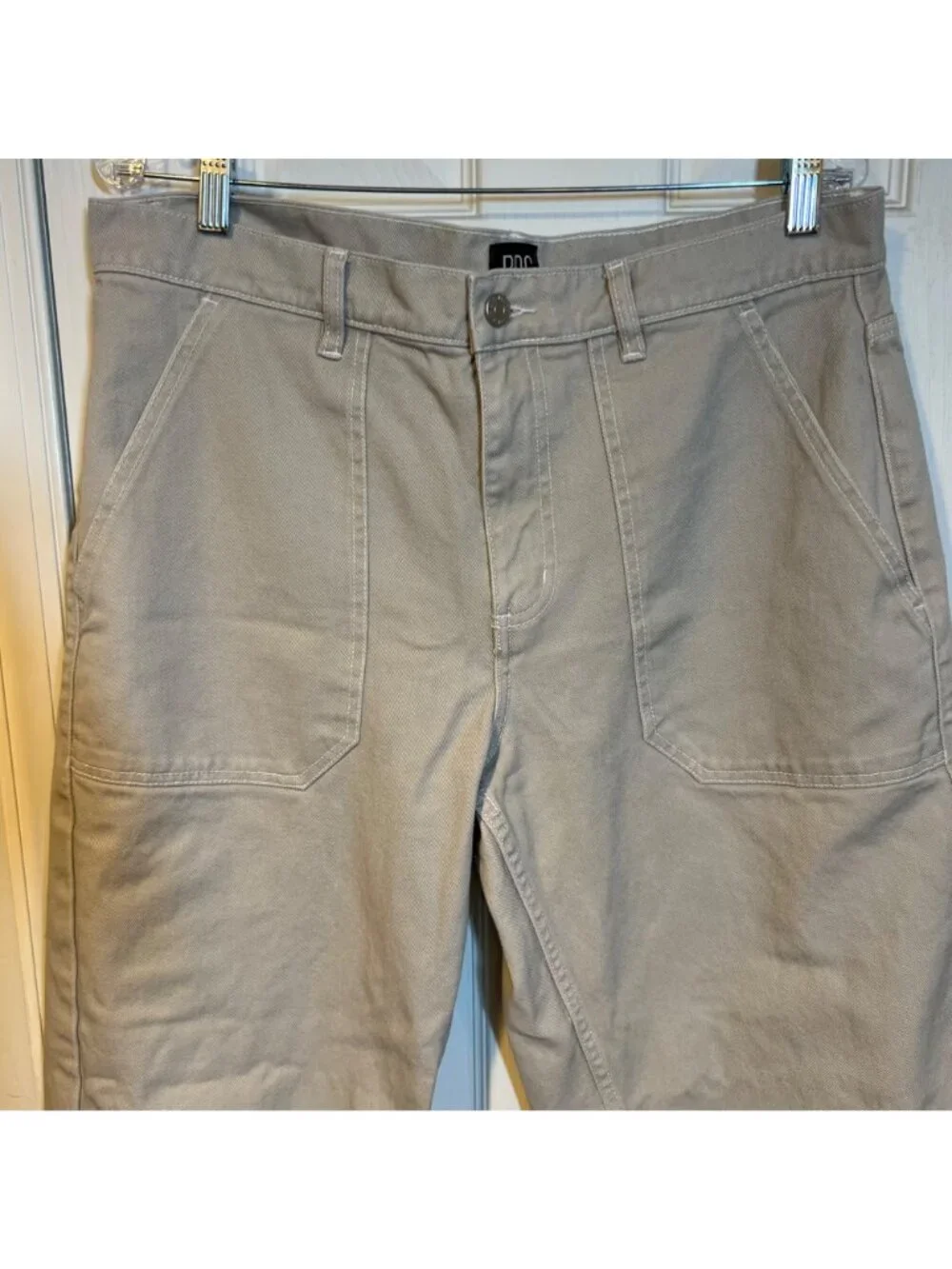 VRST Men’s Tech Pants Stone Size 32 x 32 Tapered Leg Golf Athletic